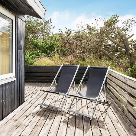 Сasa de vacaciones Three-bedroom Holiday In 8 *